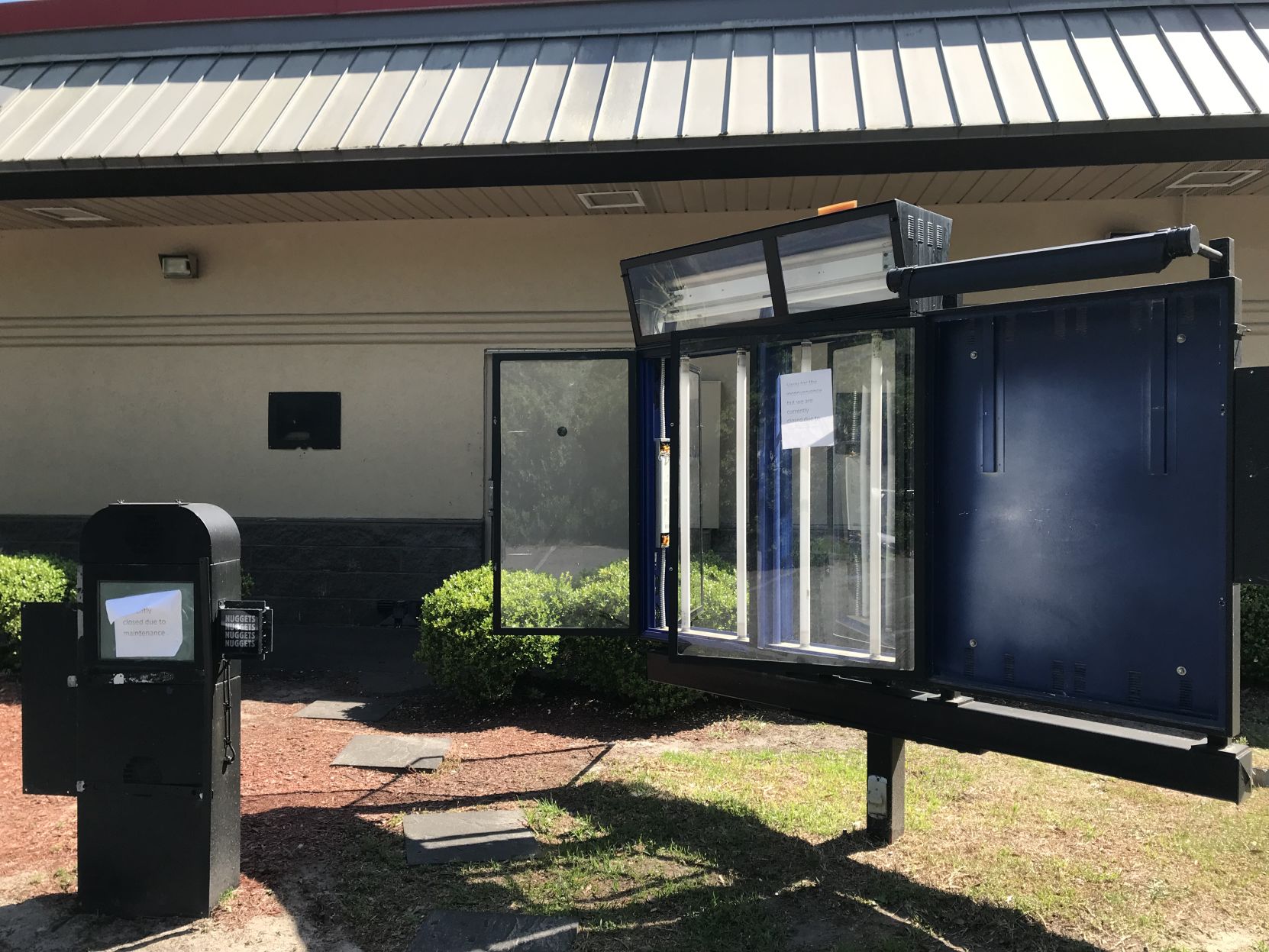 Burger King Central Avenue drive-thru signage gone
